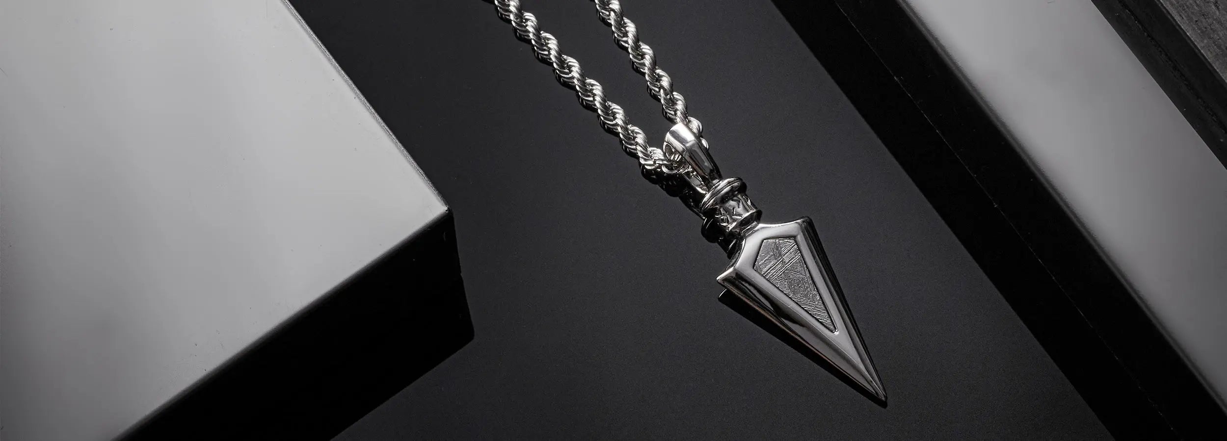 天際奇珍-Muonionalusta天鐵與Gibeon隕石的深度對比解析 - AWNL Taiwan