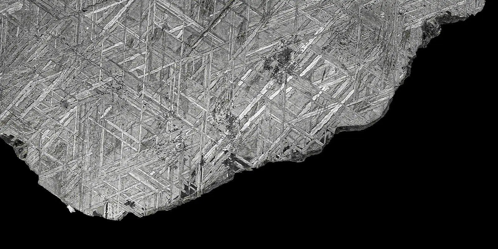 瑞典隕石的奢華旅程:從宇宙碎片到藝術珍品