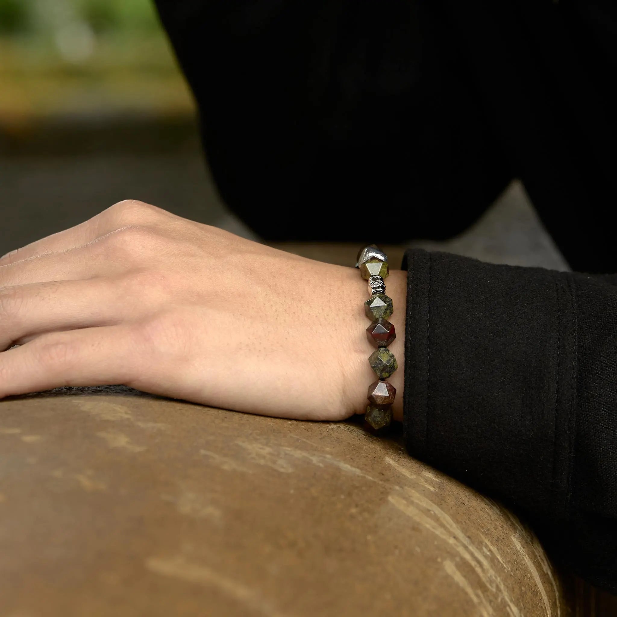 瑞典隕石 龍血石 屠龍 男士手鍊 - AWNL Taiwan