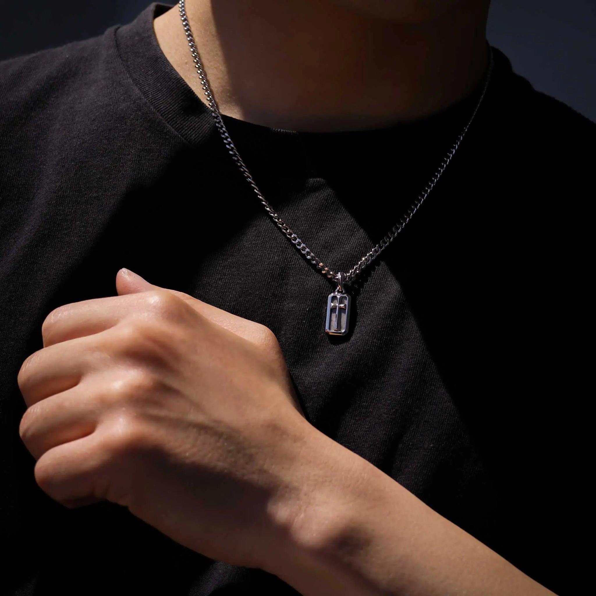 畢卡索石 騎士十字勳章 項鍊 - AWNL Taiwan