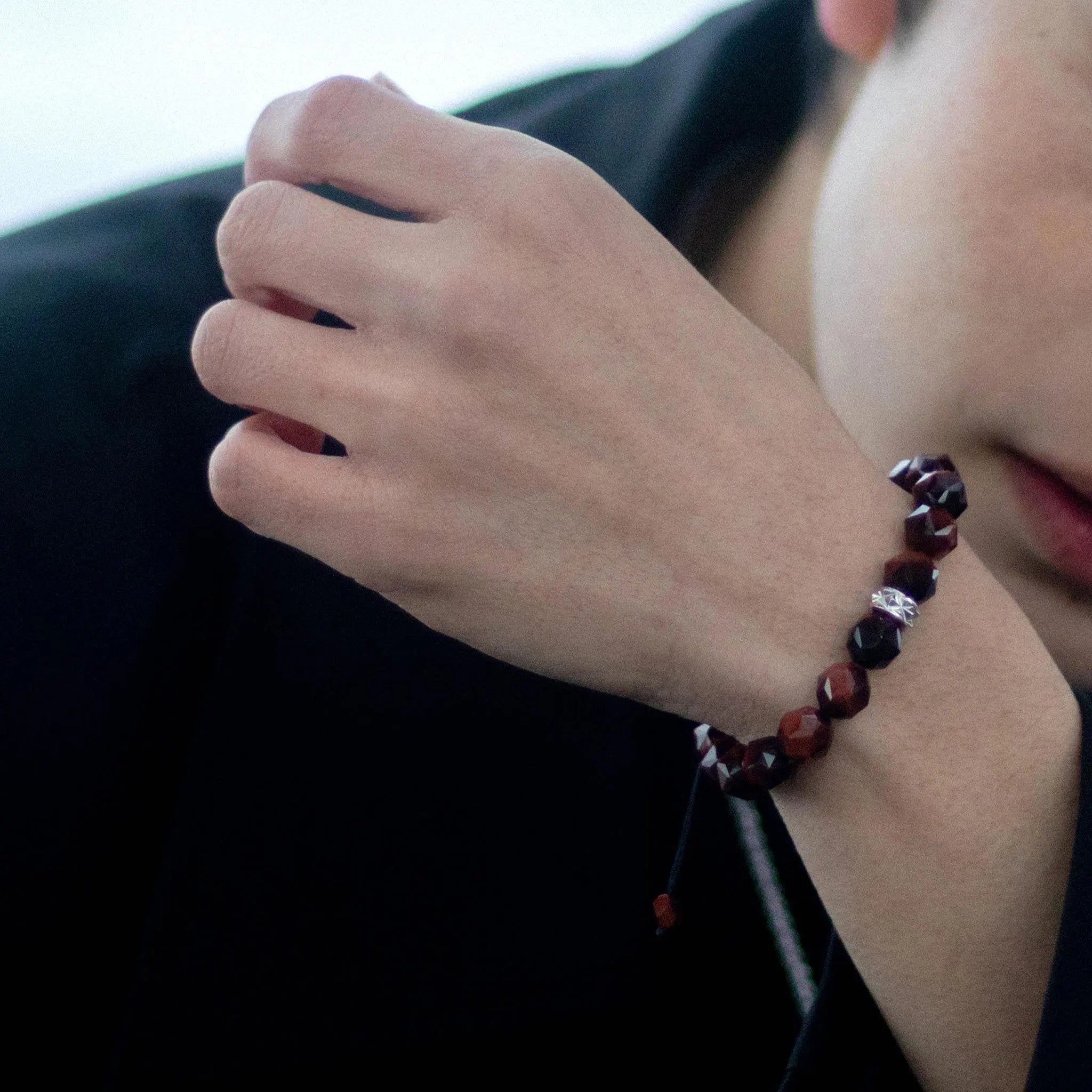 紅虎眼 烏爾伯特 男士手鍊 - AWNL Taiwan