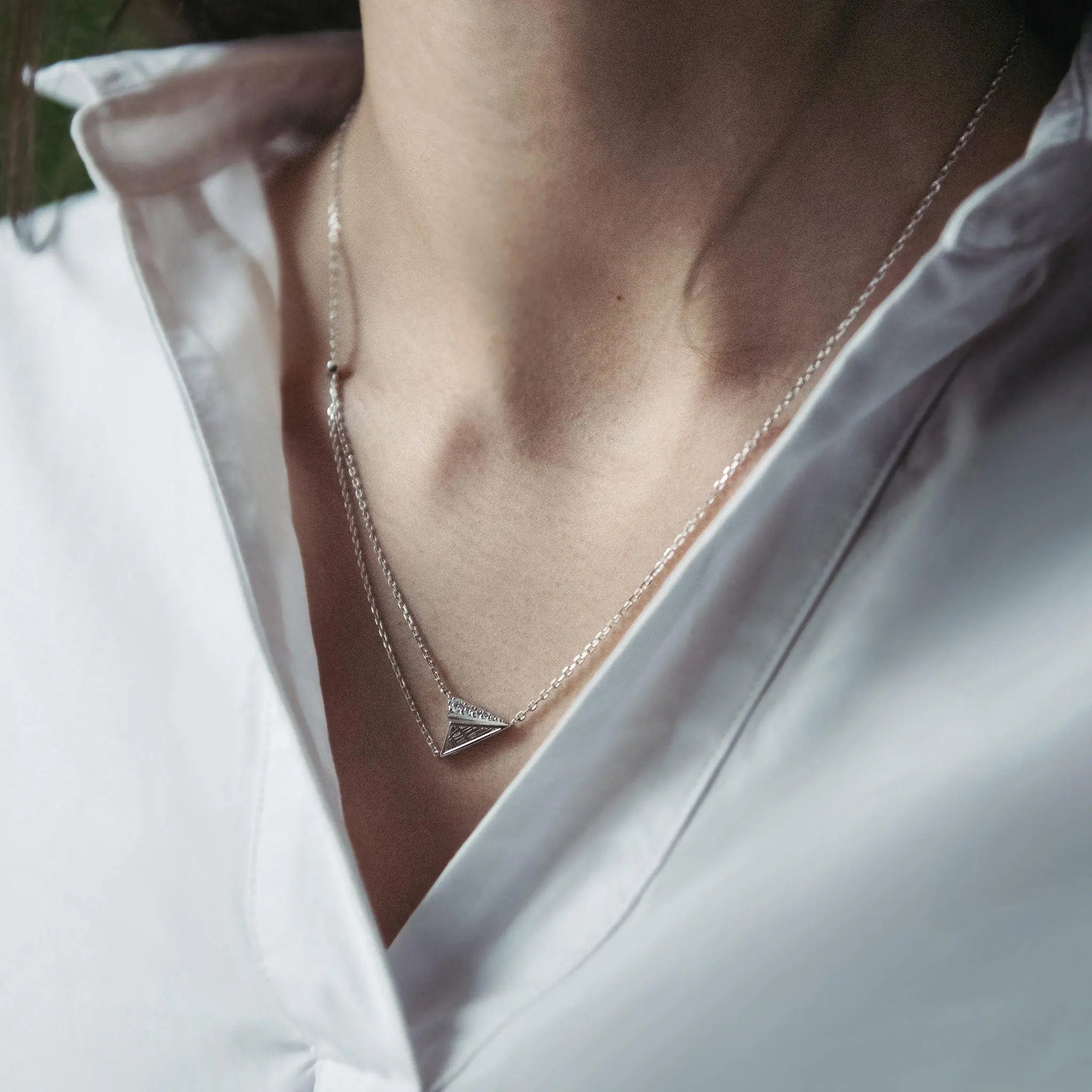 AWNL 瑞典珠寶 瑞典隕石 紙飛機 女士項鍊- AWNL Taiwan