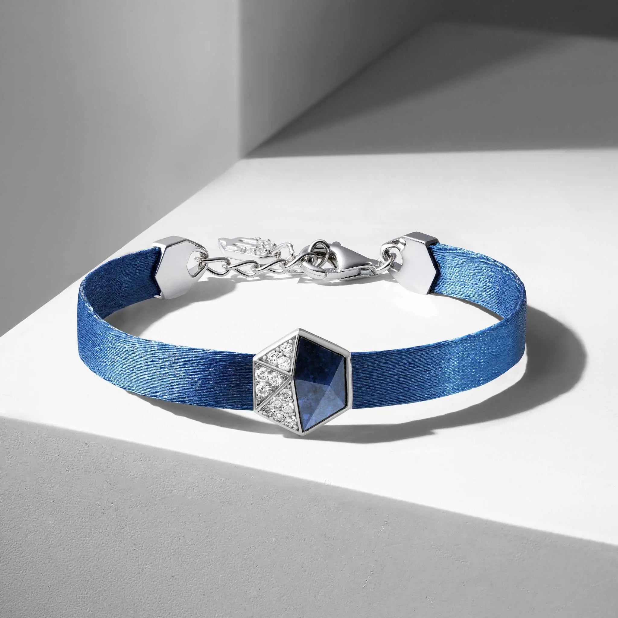 藍線石 星海藍心 女士絲帶手鍊 - AWNL Taiwan