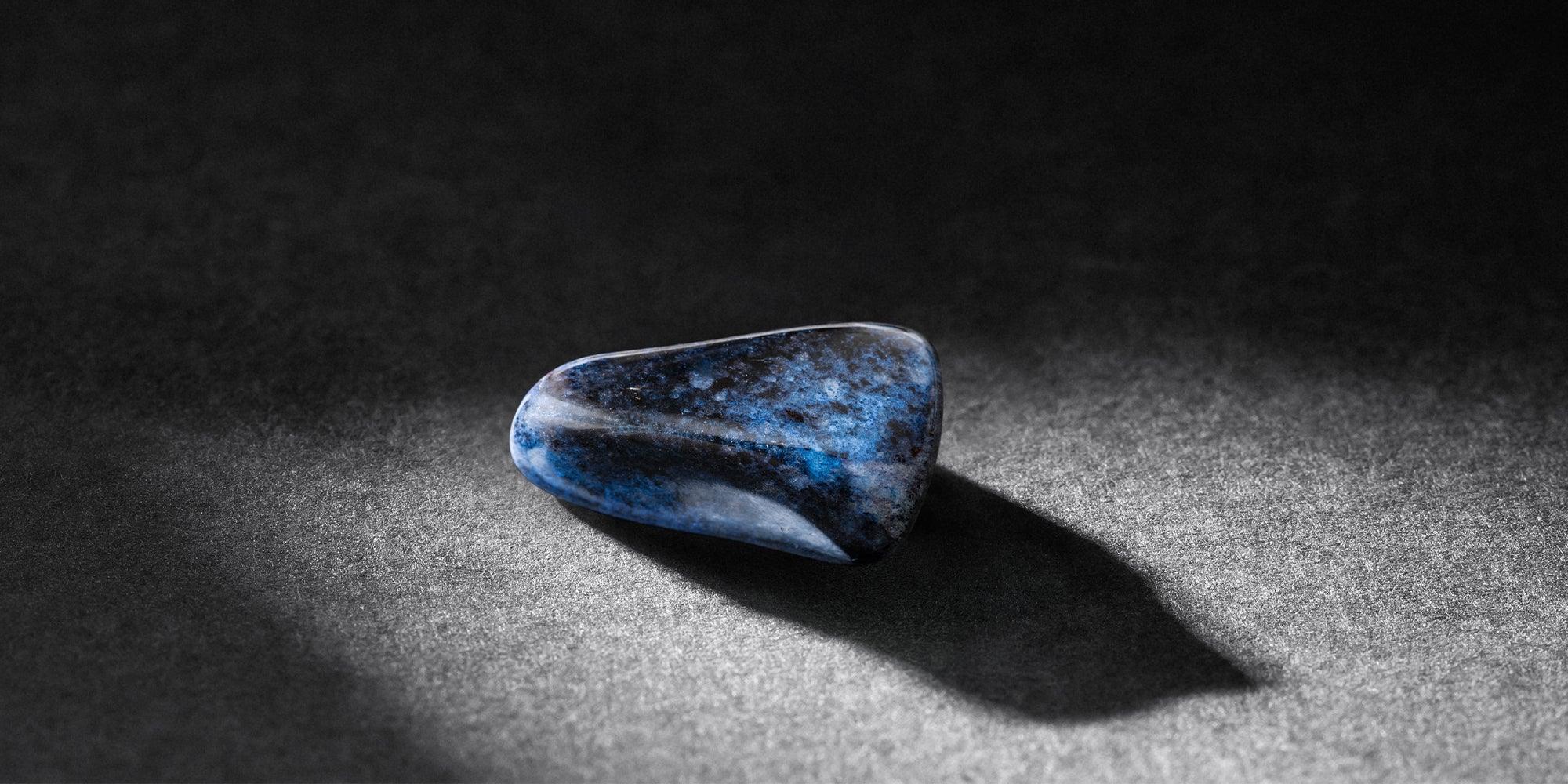 藍線石 - 大自然的奇跡之藍｜AWNL 瑞典設計輕珠寶